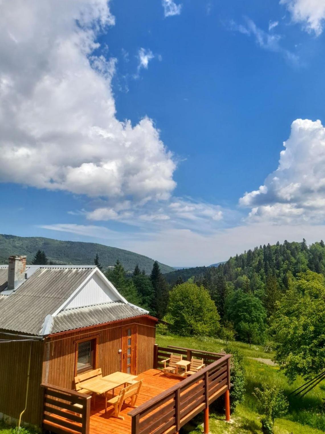 Будиночок Для Щастя Yaremche Exterior foto